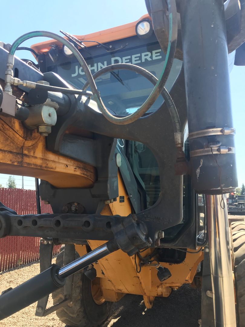 2010 DEERE 872GP - Image 16